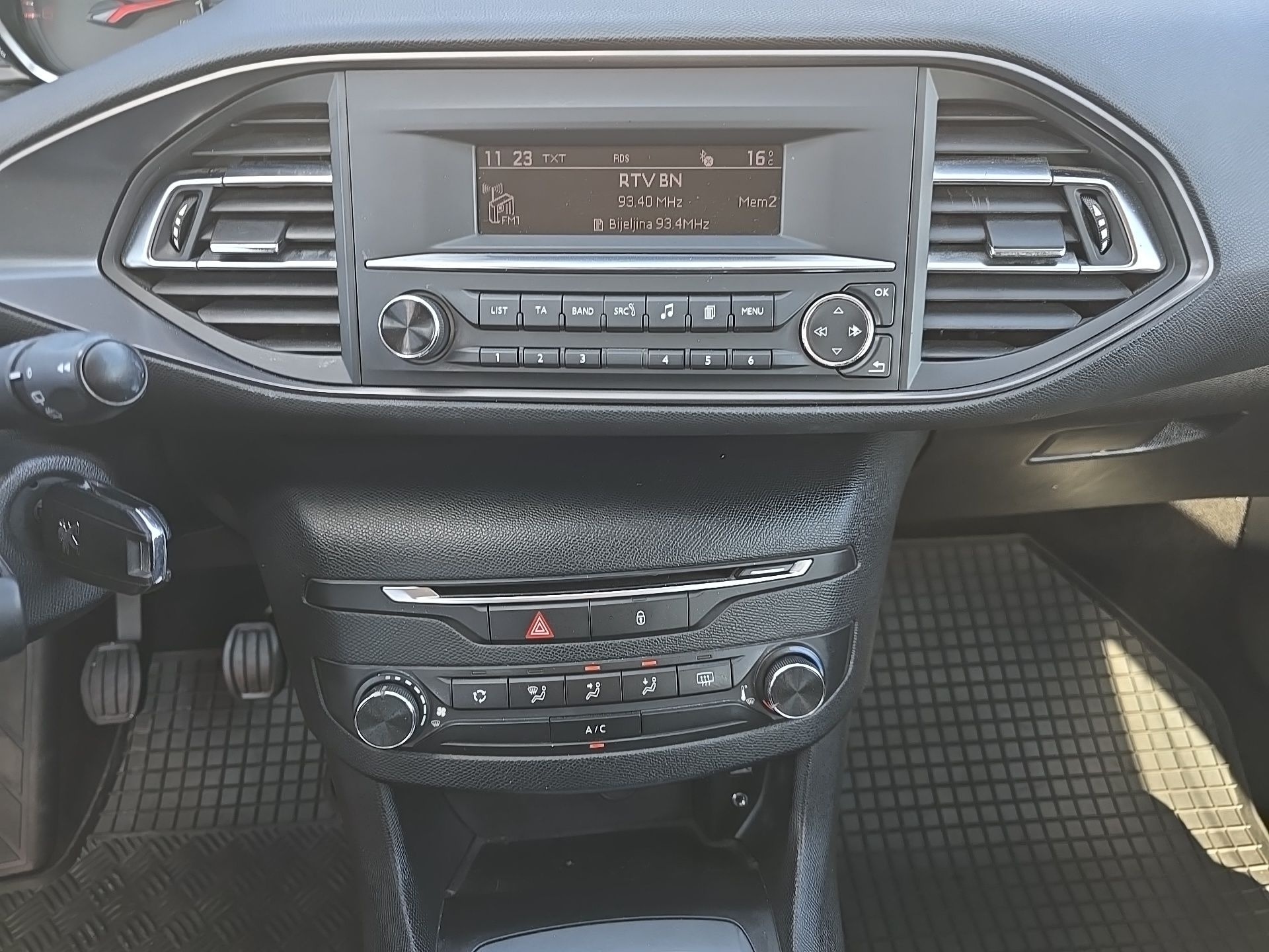 699ed4a7752d0d449dc804ca