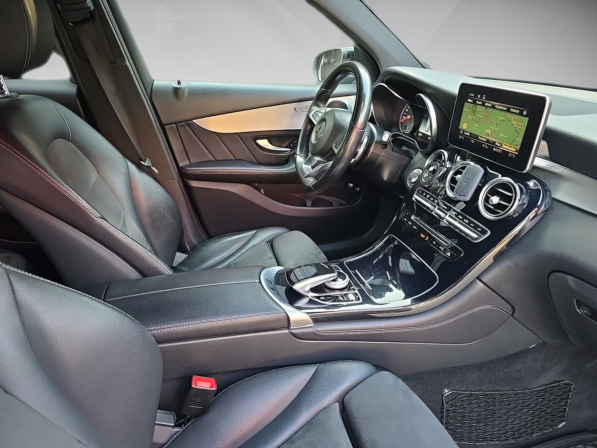 69a6ff23752d0d449d3e8fdd