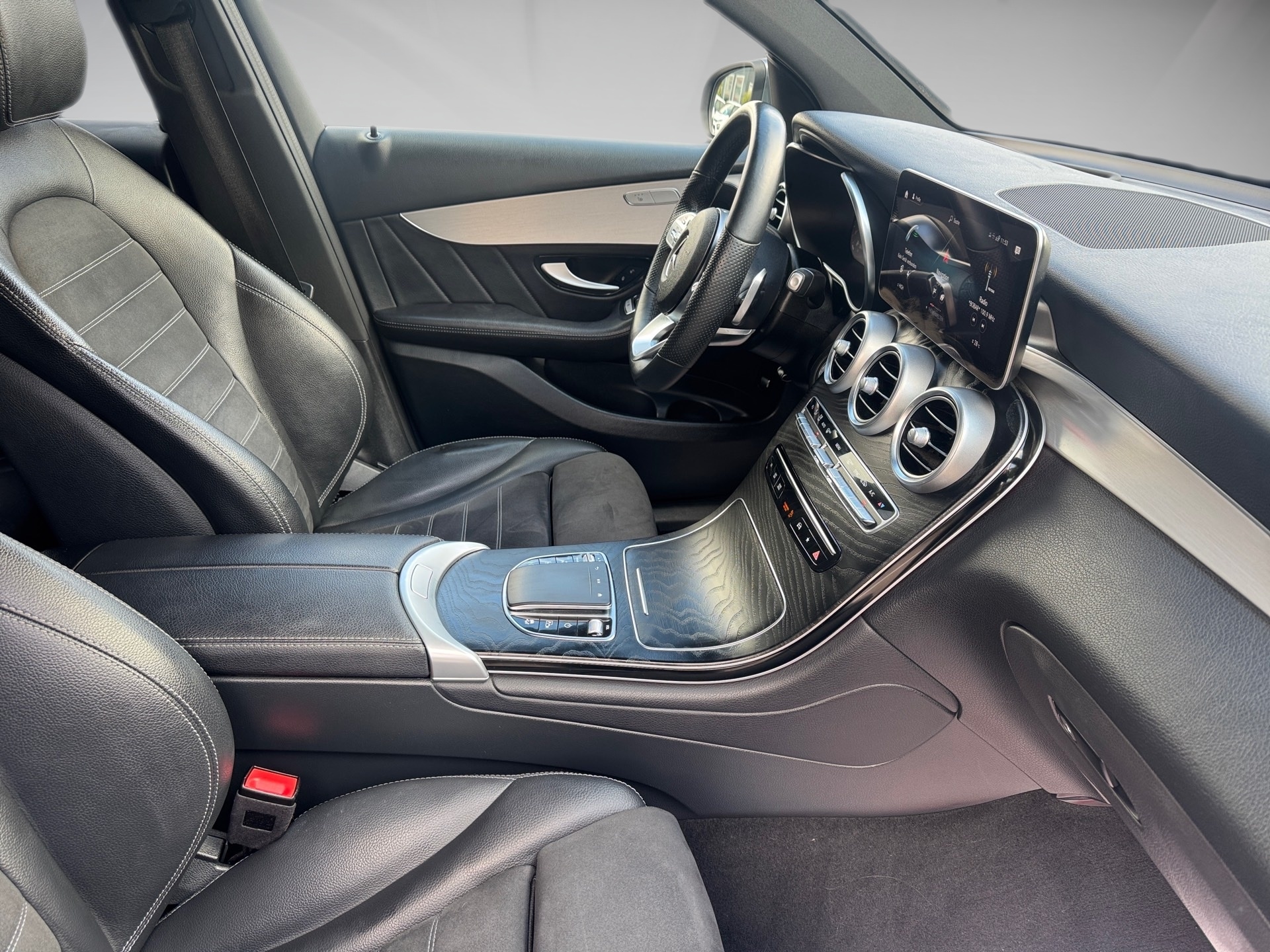 690dde80efdc2bc1f59cc96d