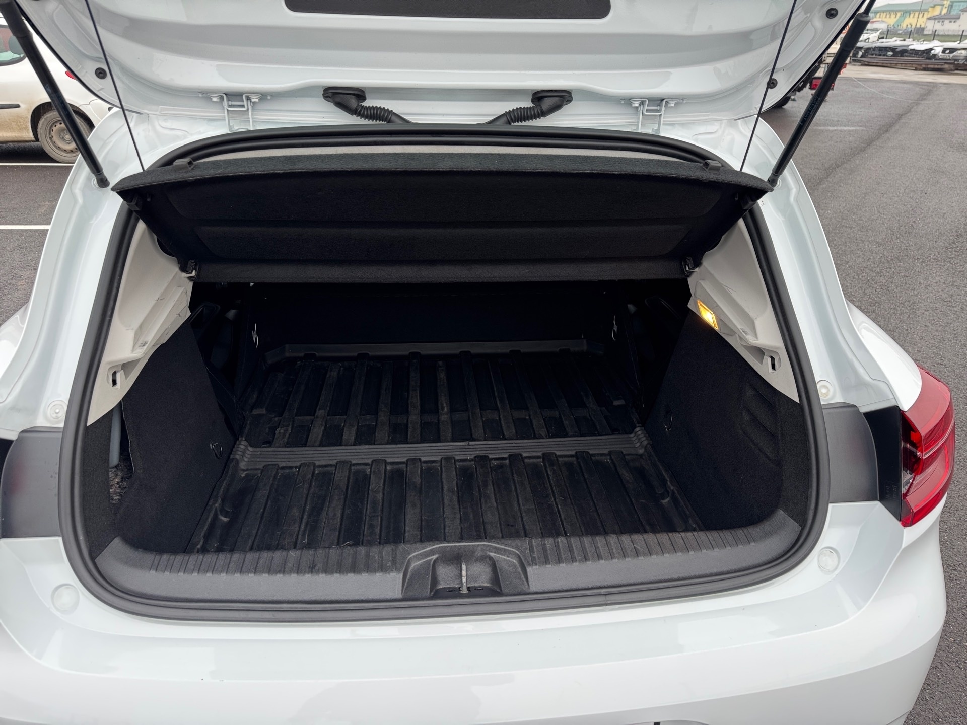 6933f054752d0d449d9a47f8